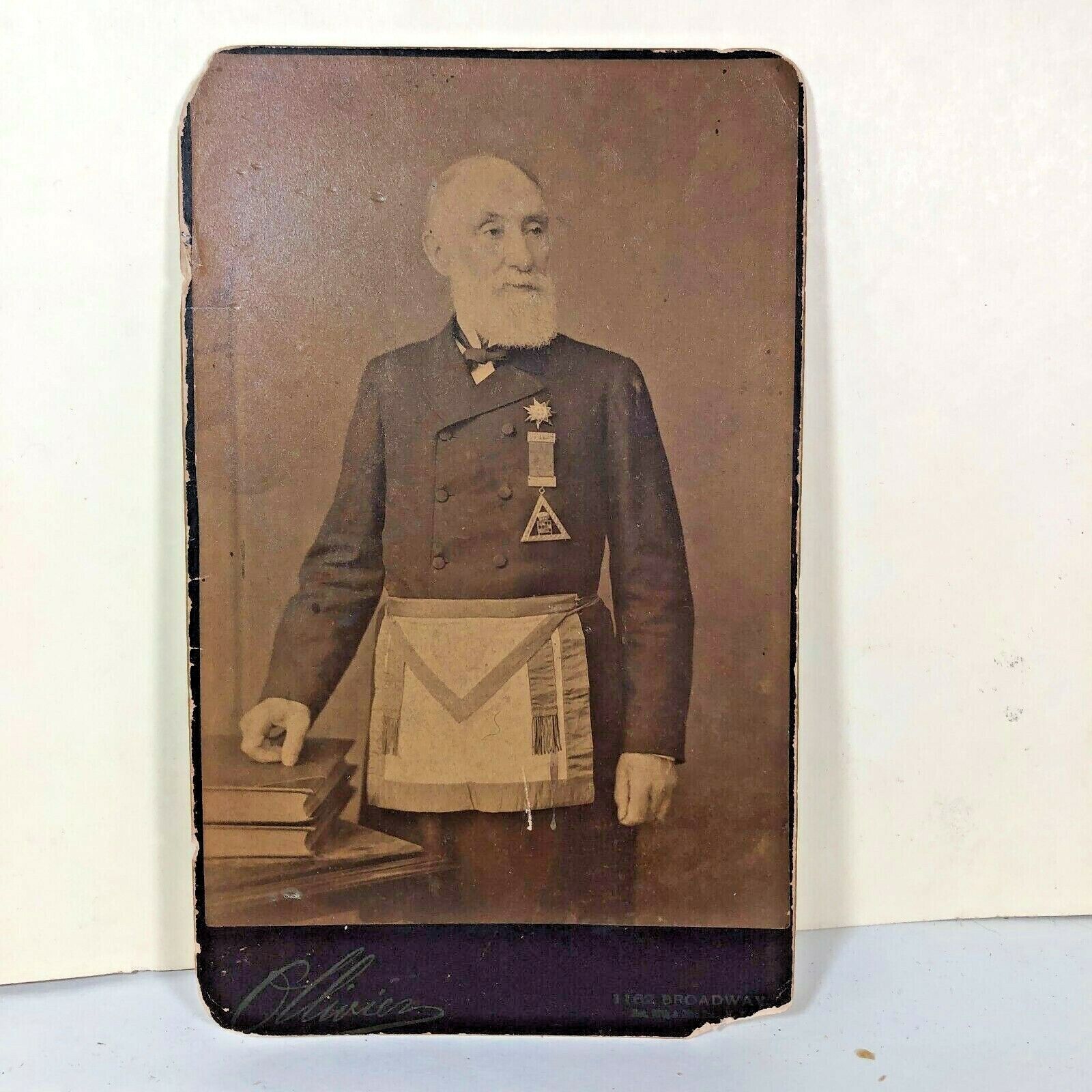 Freemason Cabinet Card Old Man w/ Masonic Apron and Medals Standing Portrait NY