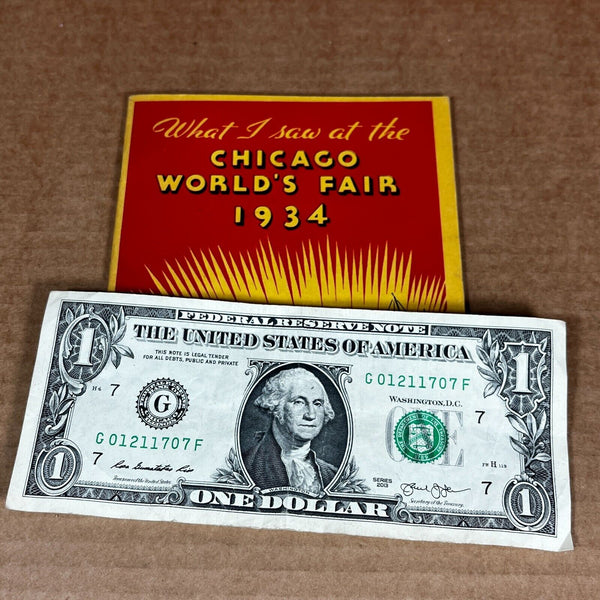 What I Saw at the Chicago World's Fair 1934 Souvenir Booklet C & NW Rail Line RR