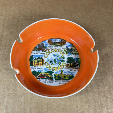 Colorado Vintage Souvenir Ceramic Ashtray White Outside / Orange Inside 4.25"