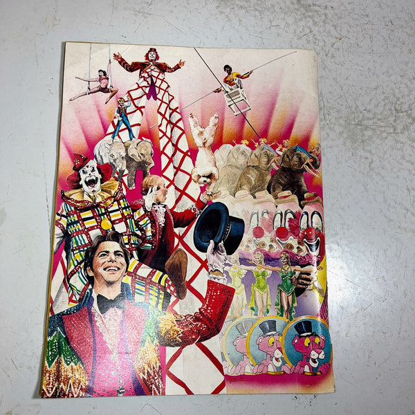 Ringling Bros. Barnum and Bailey Circus Vintage 1984 Souvenir Program 13" x 10"
