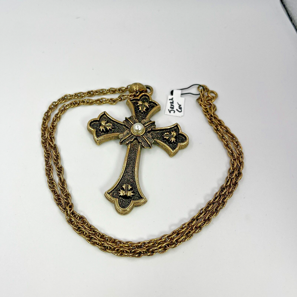 Sarah Coventry Cross Pendant Necklace Vintage 1975 Limited Edition Gold Tone