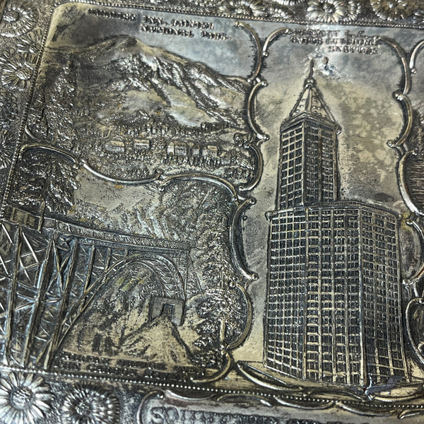 Vintage Metal Trinket Dish / Ashtray Souvenir of Seattle Washington